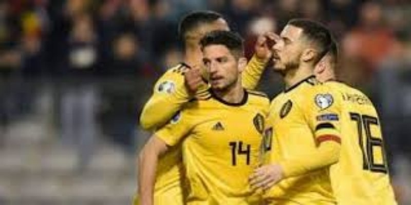 比赛背景与主帅动态  -尊龙娱乐