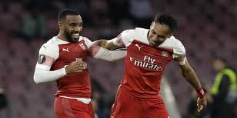 争议红牌与比赛延伸影响-尊龙娱乐