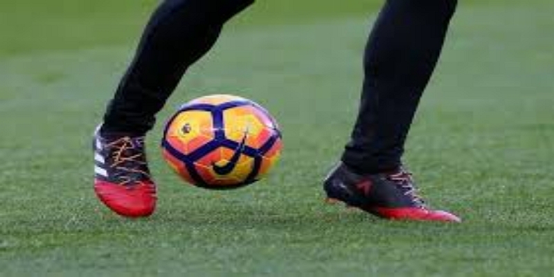 现实足球场上的沉默与隐忍-尊龙娱乐