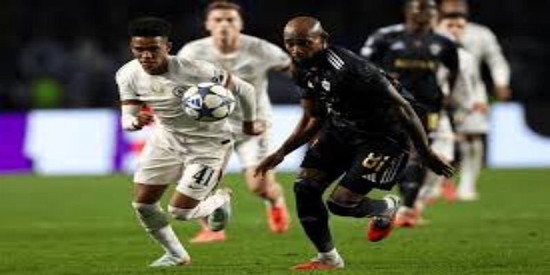 前锋焦点：米特罗维奇的保留与出售策略-尊龙娱乐