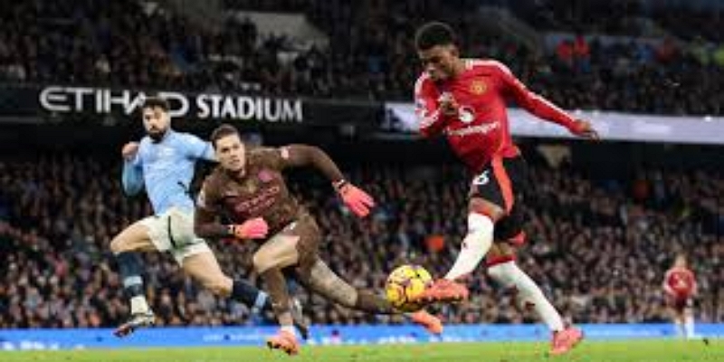 尊龙娱乐深度观察-一支俱乐部的集体重生-尊龙娱乐