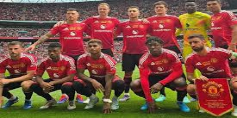 赛事格局焕然一新：青年才俊与职业球队的正面交锋-尊龙娱乐